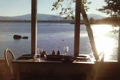 Image de Welcoming 4-bedroom waterfront cottage with WiFi in charming Byron private beach