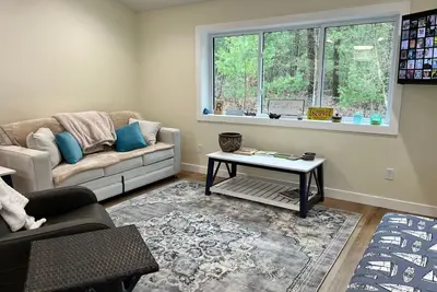 Image de The Rez in Pentwater - Quiet and Wooded - Sleeps 7