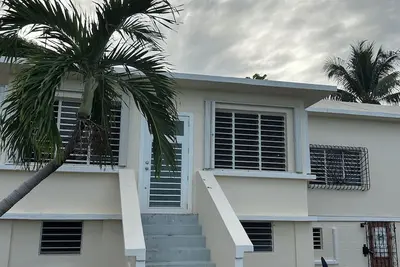 Image de Near the beach serenity