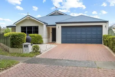 Image de Warm, Cosy winter getaway with Hot Chocolate and Coffee and Heating every room!