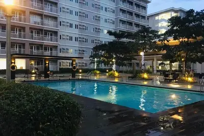 Image de Stylish 1br Condo in Quezon City- Near malls, Dining and Transport