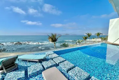 Image de Depa en el Malecón de Mazatlán cerca del centro