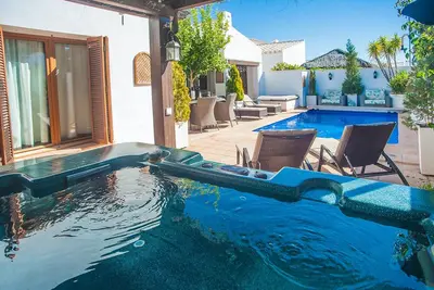 Image de Villa pour 15 personnes, avec piscine, sauna et jacuzzi à Murcia