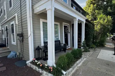Image de Terrific 1-bedroom River Front house in Lambertville with WiFi