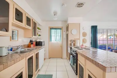 Image de 4 Bed 3 Bath Pool Patio Near Asu