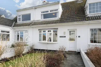 Sea Spray, pet friendly, character holiday cottage in Port Isaac