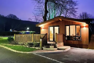 Image de Dovestone Luxury Lodges (Sleeps 4)- Pet Free in Greenfield
