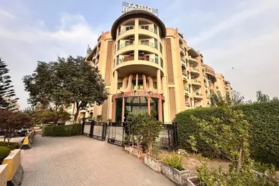 Image de 3 Bedroom Apartment Ground Floor at F-11 Tariq Heights Islamabad\n