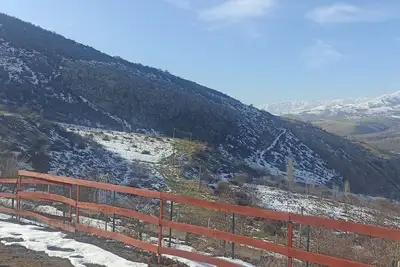 Image de Lodges on the higher mountain and lake view backed 20 min from train station