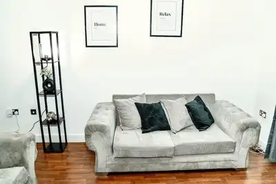 Image de Casa Luxé 2 Bed Modern City Centre Apartment Free Parking WiFi & Outdoor Patio