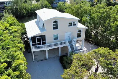 Image de 3-bedroom cozy pool home in exclusive Venetian Shores, Islamorada.