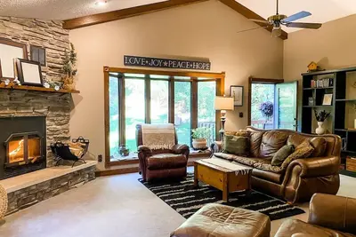 Springview Suite at Rustic Acres