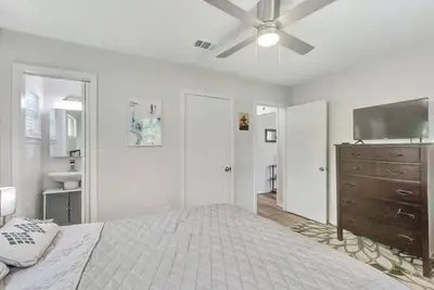 Spacious home in Pasadena