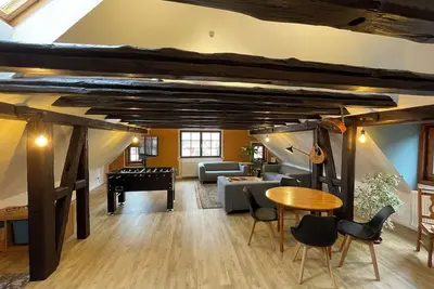 Image de Cozy hostel for groups and families with lake and mountain. Animals welcome.
