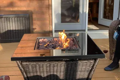 Image de Locust Flats -  Pet-Friendly Mountain  Cabin =  Decks-Views-Firepit