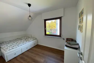 Image de Detached house with garden & great connections