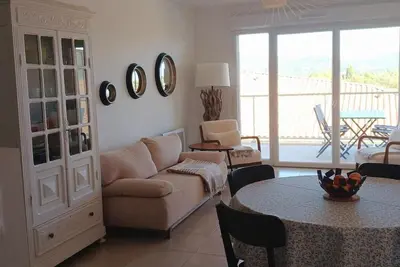 Image de Domaine des Ambres à 3 km des Plages