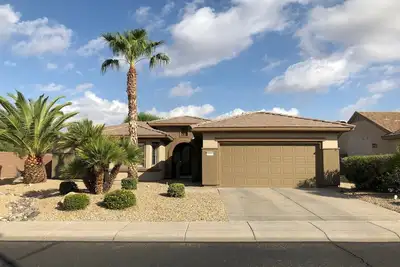 Image de 3 Bedroom Rancher in Resort community of Sun City Grand  w/pool and private yard