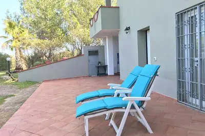 Image de Country house a few miles from the sea
