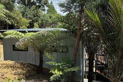 Image de Bush & Beach Bliss: Private Self Contained Unit - Te Huia Haven