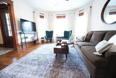 Image de Home away from home, all of amenities that you wish for.