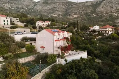 Image de Appartement d'une chambre avec le balcon et la vue sur le mer Plat, Dubrovnik (A-23567-c)