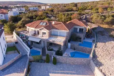 Image de Maison de vacances avec la piscine Krk (K-23581)