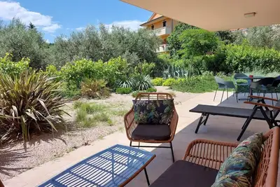 Image de Appartement d'une chambre avec la terrasse Krk (A-23610-a)