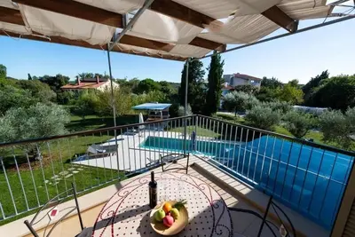 Image de Appartement d'une chambre avec la terrasse Banjole, Pula (A-23637-b)