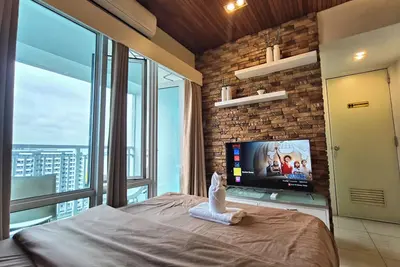 Image de Charming 2-bedroom condo with Ac, and WiFi in delightful Pasay