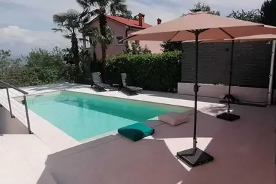 Image de Villa Opić with private/heated pool
