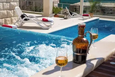 Image de Villa Arion - Four Bedroom Villa with Terrace and Swimming pool