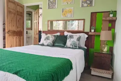 Image de Évasion sereine d’une chambre avec confort moderne à Choiseul, Sainte-Lucie