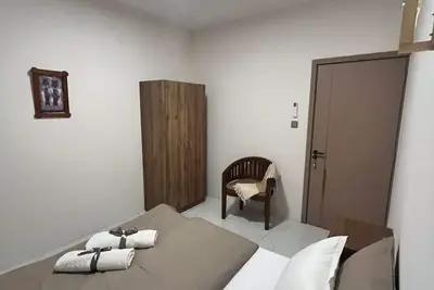 Image de Centrally located with beach access apartment