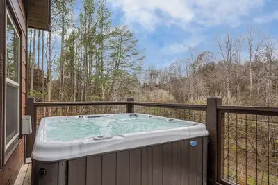 Image de Pixie Hollow 819–Mountain Escape–Sleeps 8