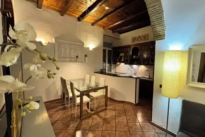 Image de 2-bedroom apartment in charming Roma with Ac, WiFi. Enjoy your stay