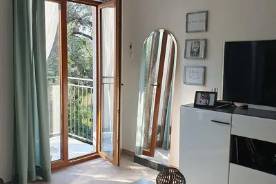 Image de Zen Olive Referat, charming 2-bedroom apartment, swimming pool, free parking