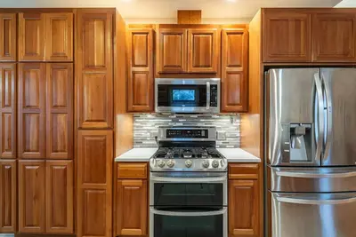 Bryan Park Loft; Near Iu; Garage