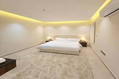 Image de Lp50. 4 - شقه فندقيه ودخول ذكي  مع جلسه خارجية بحي الياسمين