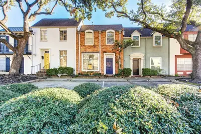 Image de Cozy 2-Bedroom Condo Near Galleria with Pool Access