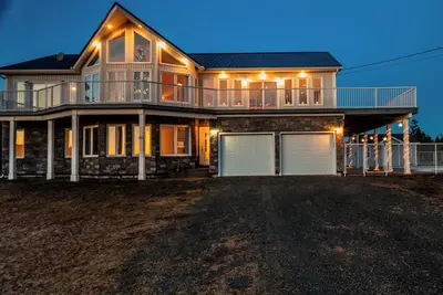 Image de Beach House -WoW - This Old Tree