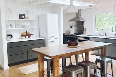 Image de Oz Lakehouse Hideaway- right on the lake!