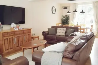 Image de Spacious 4-bedroom town house in picturesque Pwllheli