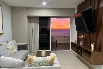 Image de 2-bedroom apartment with ocean view with Ac, fitness room, WiFi pool playground