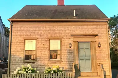 Image de Charming 3-bedroom historic house built in 1835 in downtown Nantucket