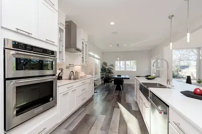 Image de Spacious 5-bedroom house with Ac, fitness room, WiFi in enchanting Indianapolis
