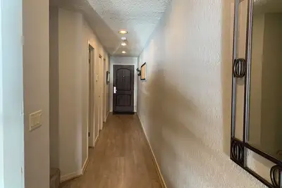 Image de Lake Chelan Shores condo: Lakefront Retreat #10-4 in charming Chelan. Sleeps 6