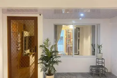 Image de Charming 2-bedroom with Ac, 2 Toilet & Bath and WiFi in peaceful Naga