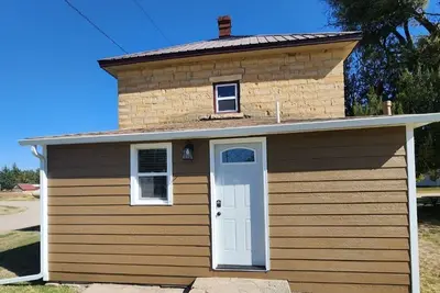 Image de Das Stein Haus! Charming 2-bedroom limestone house in Liebenthal, Kansas.