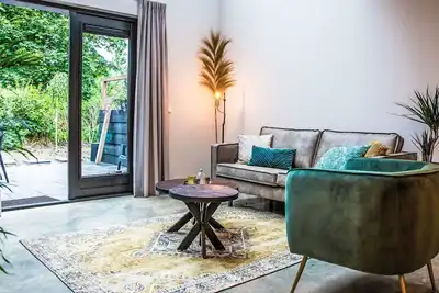 Image de Merveilleuse maison de vacances privée avec Wifi, Tv, terrasse, animaux admis et parking